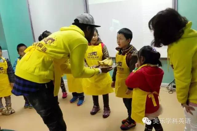 http://mmbiz.qpic.cn/mmbiz/SQiaUICuDWI18sgX4SWm4EkIJialE8siavOiaicFbghtD1MxnNkhO6uRsyISYXEYoKgeCObgvKnOaWTic2AfxVApZDWQ/640?wx_fmt=jpeg&wxfrom=5&wx_lazy=1