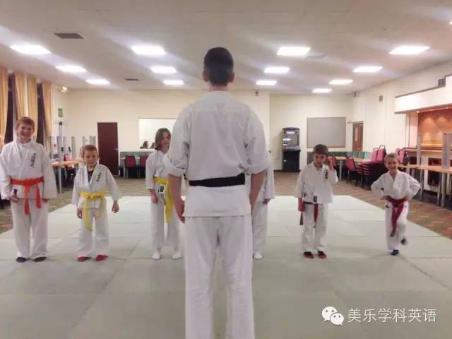 http://mmbiz.qpic.cn/mmbiz/SQiaUICuDWI15G0CgBnTPiaCJN4x93A2Fg49Q1l1TMYYoYMd227qJdaU2kHYWFU1R6RZZSlIBINBsLm7o0GyvuDQ/640?wx_fmt=jpeg&wxfrom=5&wx_lazy=1
