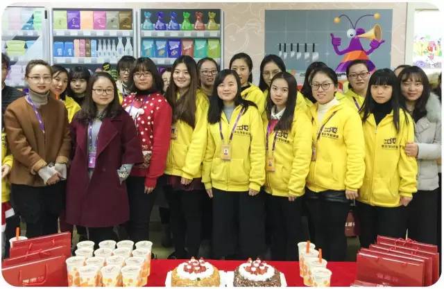 http://mmbiz.qpic.cn/mmbiz_jpg/SQiaUICuDWI3kClEl0VUeRGaB8TMpNIYOJqazkmSEJsARrlojqXUXia3v8lgVY2RRHULMfkqtaqPtqxX0U2tFG8w/640?wx_fmt=jpeg&wxfrom=5&wx_lazy=1